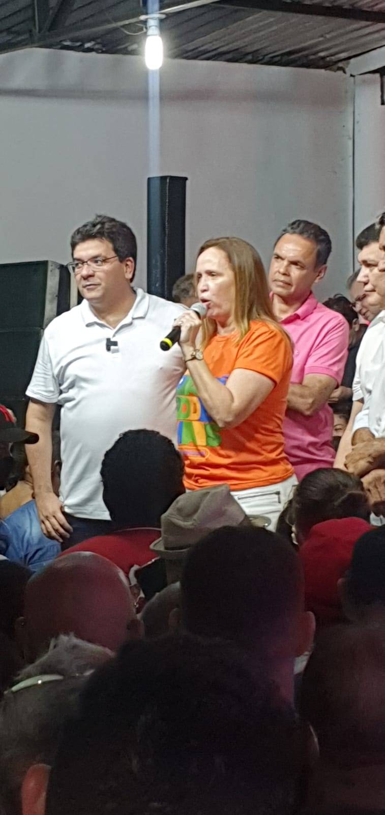 Viviane Moura é pré-candidata a deputada federal